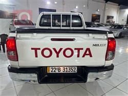 تويوتا هايلوكس